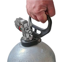 XS Scuba Steel Scuba Tank Carry Handle Lifestyle Thumbnail}