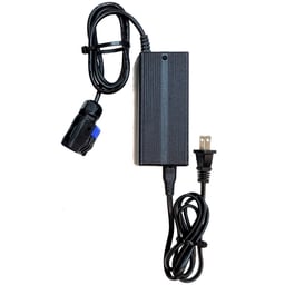 BLU3 Nomad Battery Charger Thumbnail}